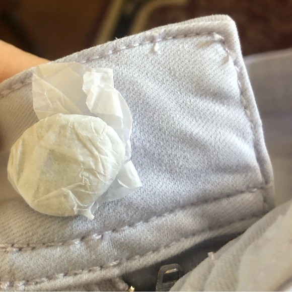 CHARLIE B Women's Soft white Cropped Jeans size 12 - new or like new - Picture 5 of 9